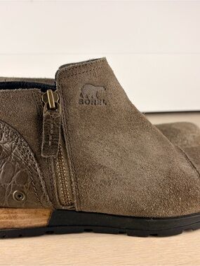 Sorel Major Low Ankle Boots Women’s size 10